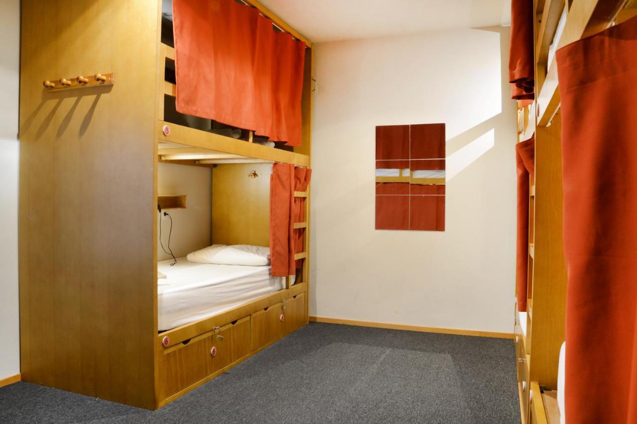 Peach Hostel & Suites OOporto Exteriör bild