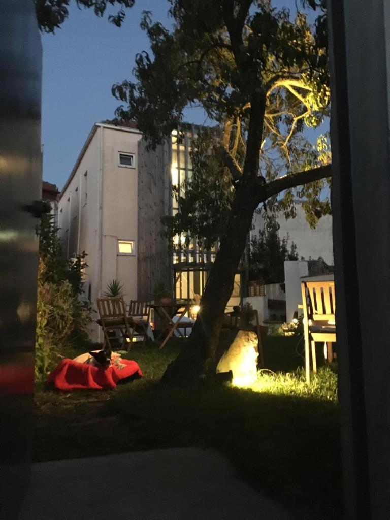 Peach Hostel & Suites OOporto Exteriör bild