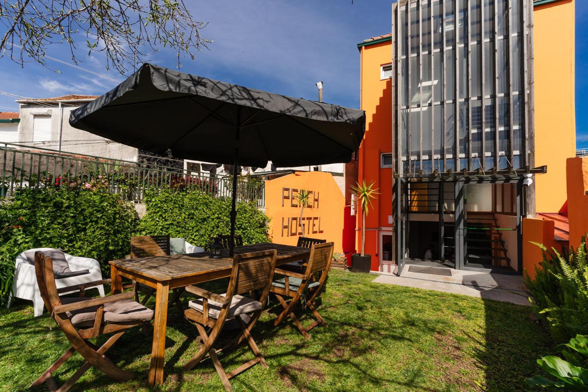 Peach Hostel & Suites OOporto Exteriör bild